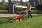 HUSQVARNA LC 142i inkl. Akku und Ladegerät