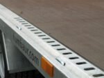 Humbaur Universal 3000 Seilwinde und Auffahrbohlen