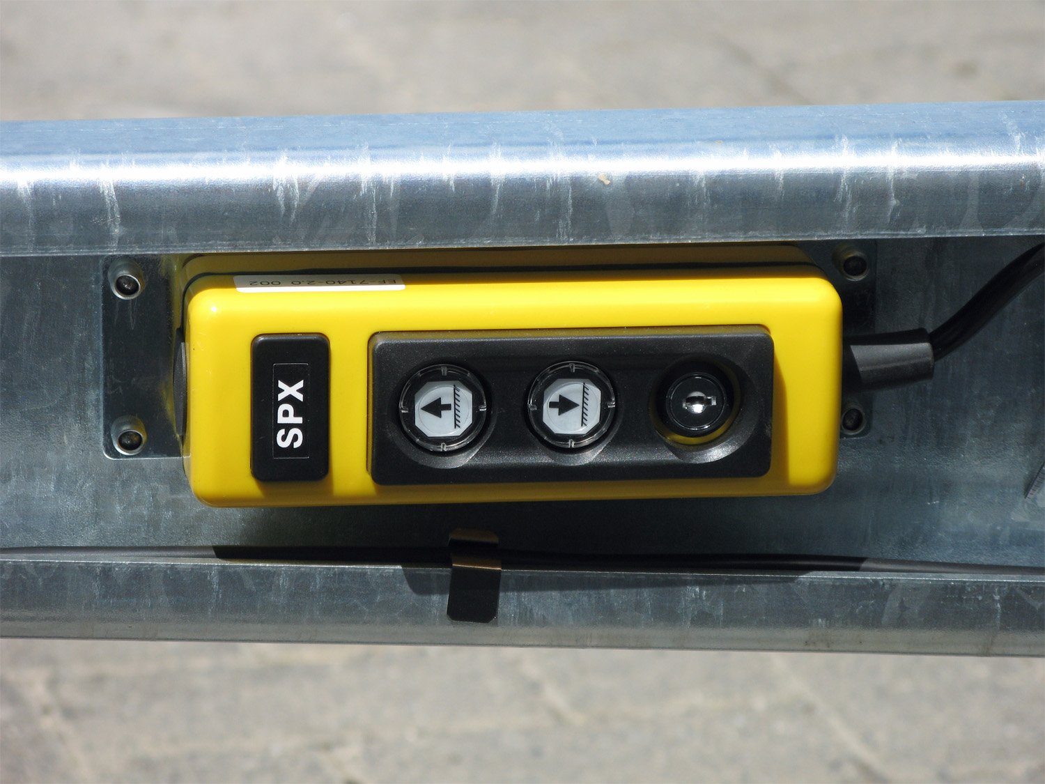 Saris K3 356 184 3500 2 HD E Profi Heavy Duty Rampen, Stützen, Nothandpumpe