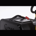 LUMAG RP-300HPCA – Rüttelplatte reversierbar mit 262 kg inkl. Transportfahrwerk und Gummimatte